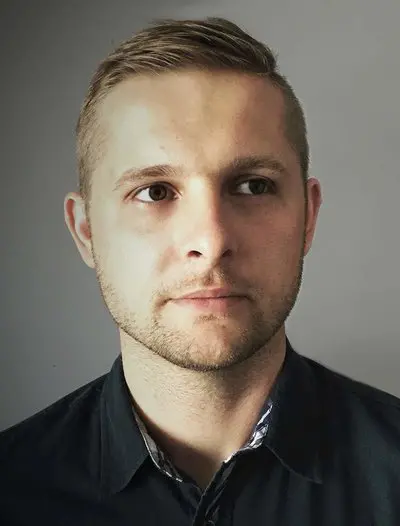 Paweł Zaręba autor książki praktyczne projekty sieciowe